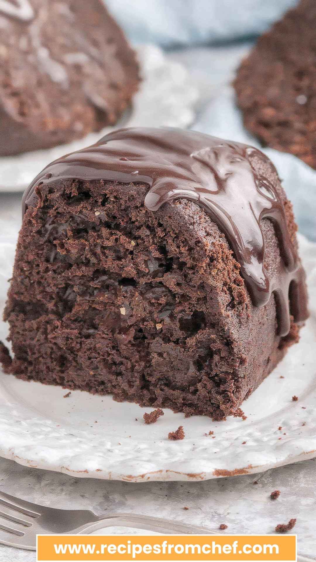 How to Make Chocolate Bundt Cake
