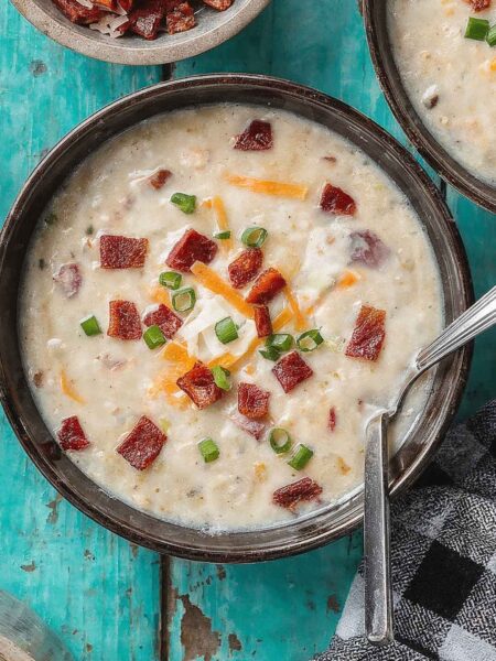 How to Make Creamy Potato Soup